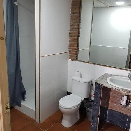 Sierra Nevada Hostel * Сьєрра-Невада