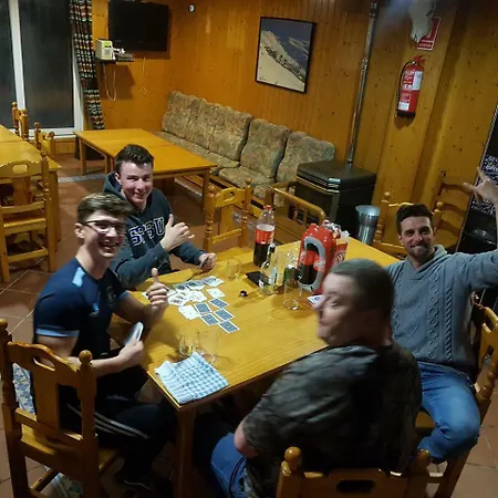 Sierra Nevada Hostel Хостел